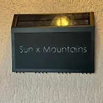Sun X Mountains - Old Town * Brassó