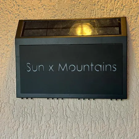 Sun X Mountains - Old Town * Braşov